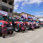 Con tractores modernos Chamaca alcanzará la  producción de 5 mil hectáreas agrícolas